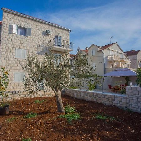 Apartments With A Parking Space Sutivan, Brac - 752 エクステリア 写真