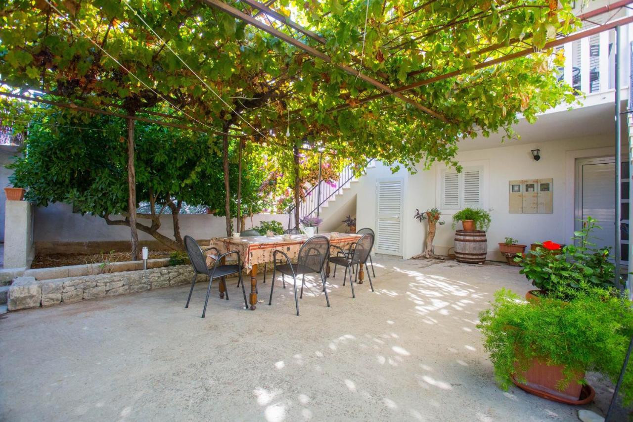 Apartments With A Parking Space Sutivan, Brac - 752 エクステリア 写真