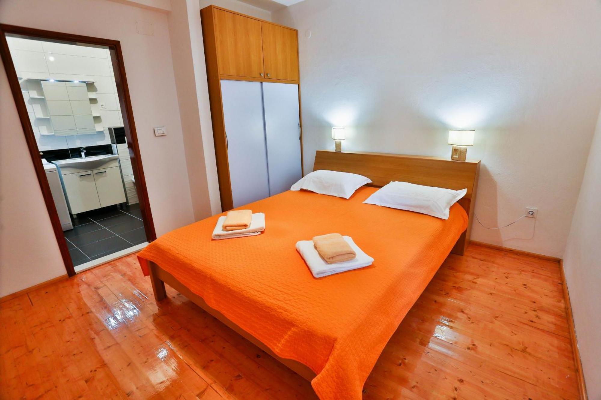 Apartments With A Parking Space Sutivan, Brac - 752 部屋 写真